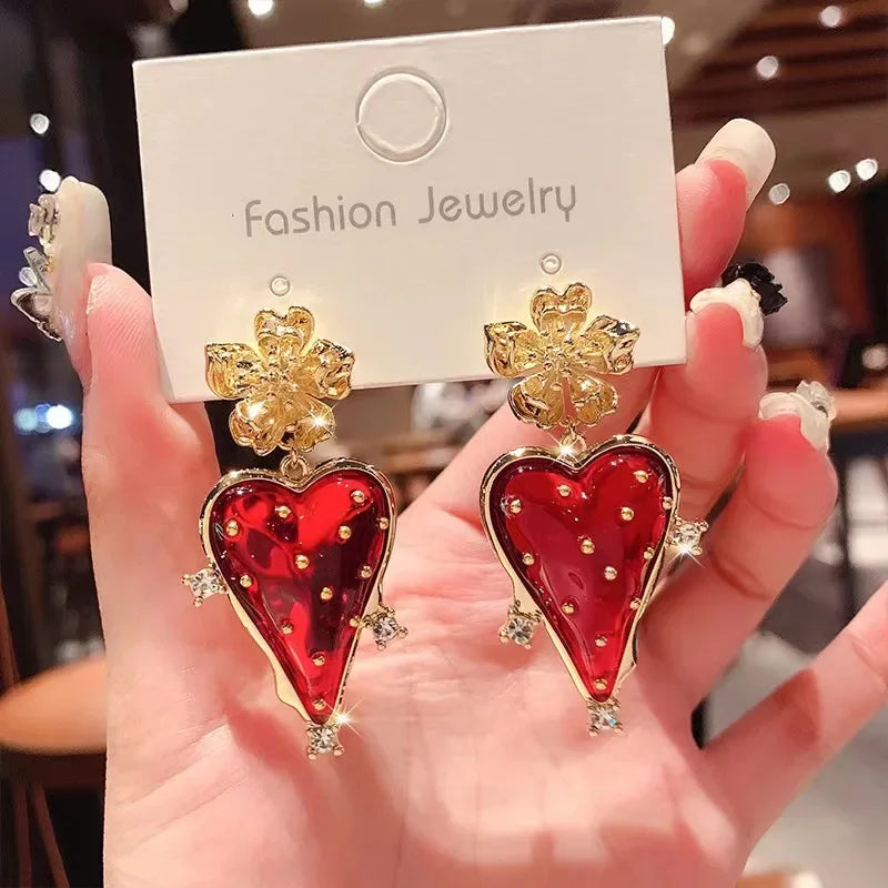 Retro Exaggerated Baroque Heart Earrings