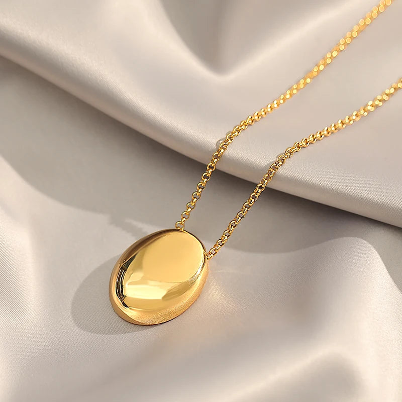 Oval Pendant Gold Necklace