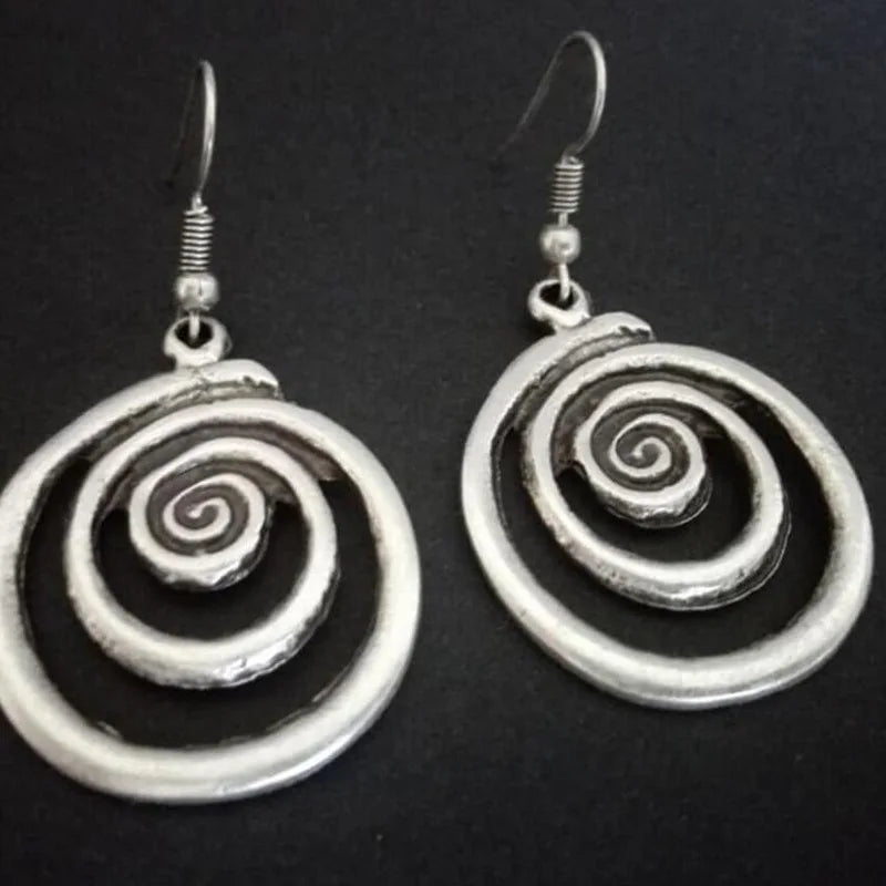 Ethnic Metal Round Earrings