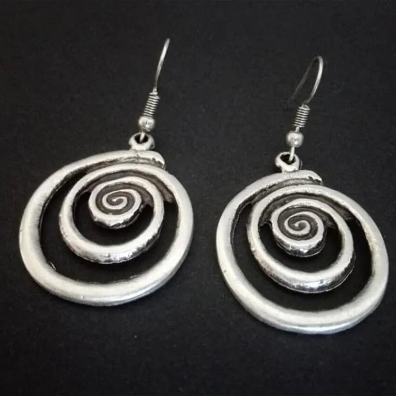 Ethnic Metal Round Earrings